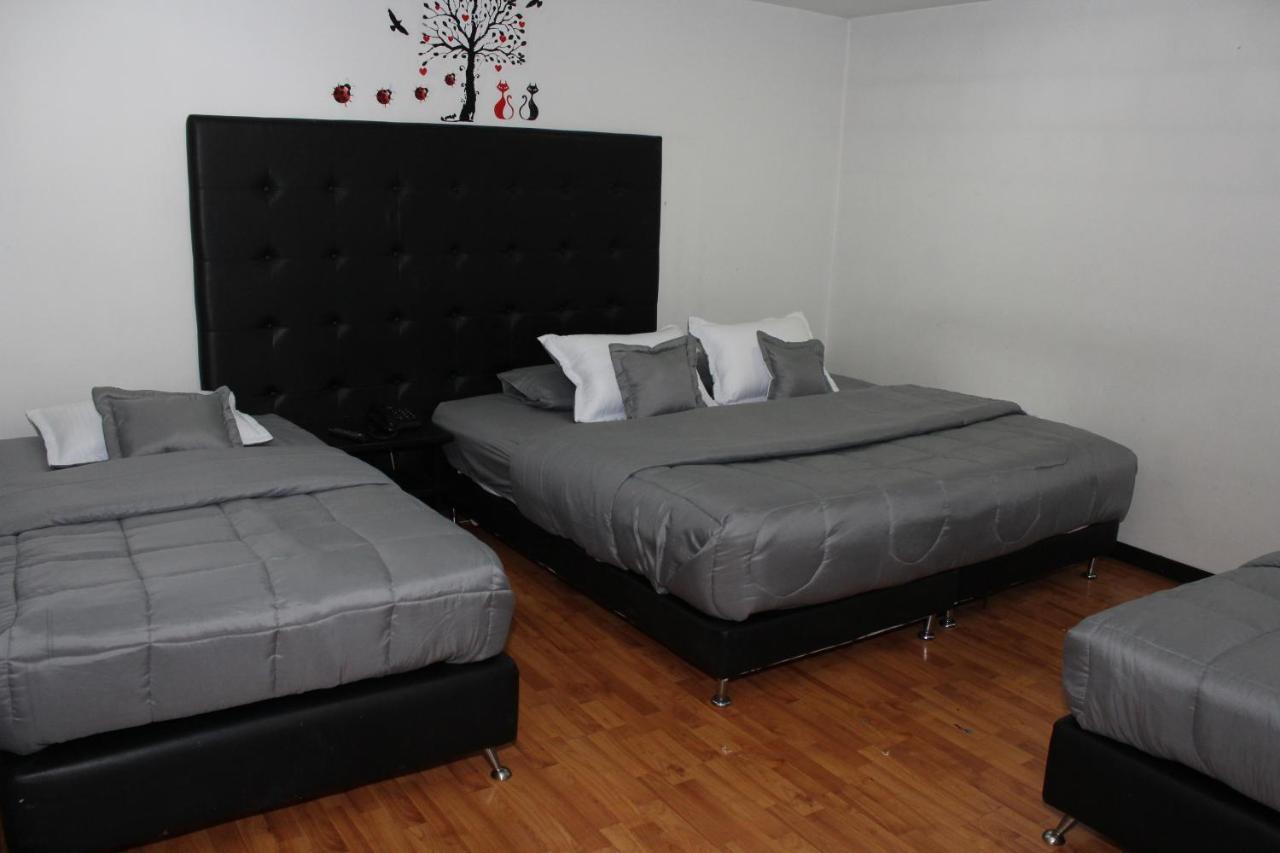 Hotel Dorado Plaza Bogota Bagian luar foto