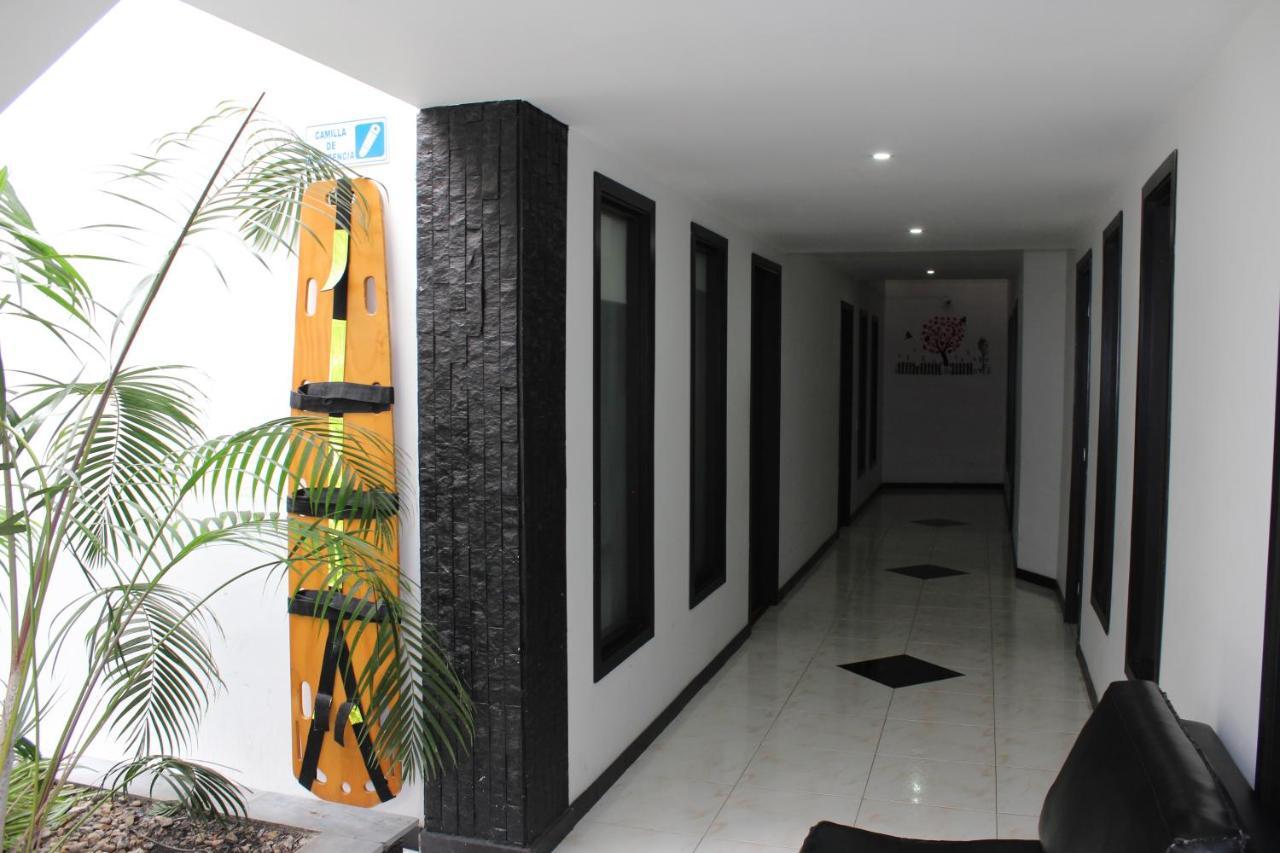 Hotel Dorado Plaza Bogota Bagian luar foto